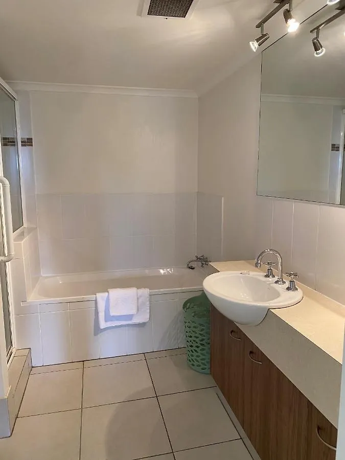 Lägenhetshotell Belvedere Apartments Caloundra